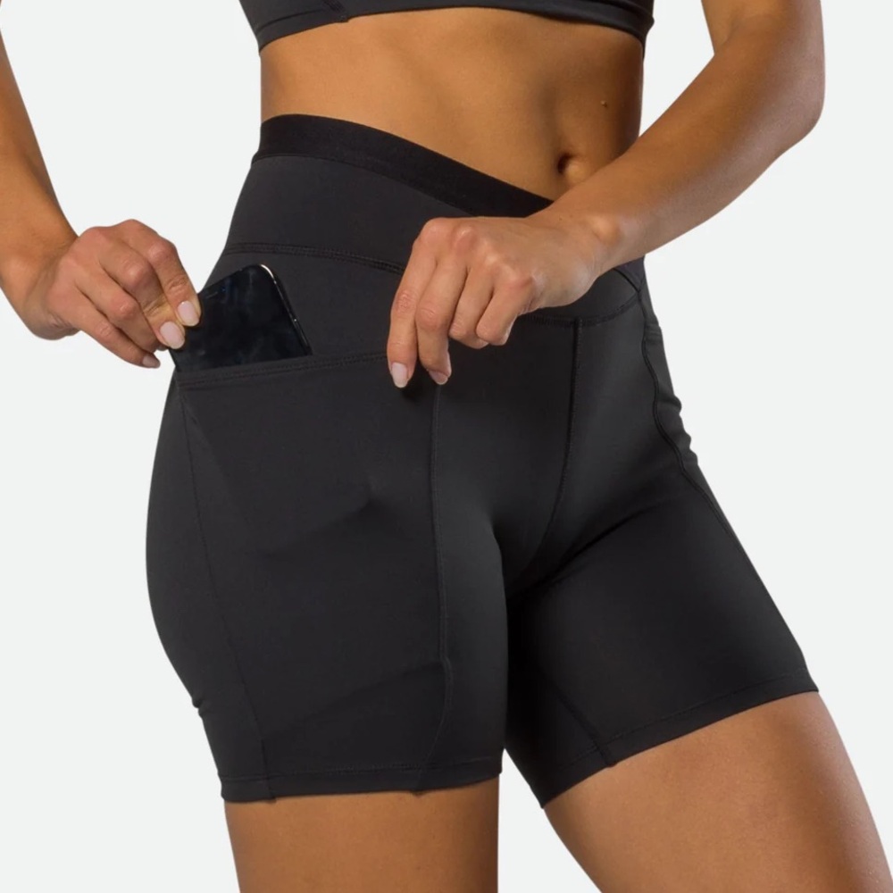 Nathan Crossover Waist Bike Shorts with Pockets - Black, Size XS